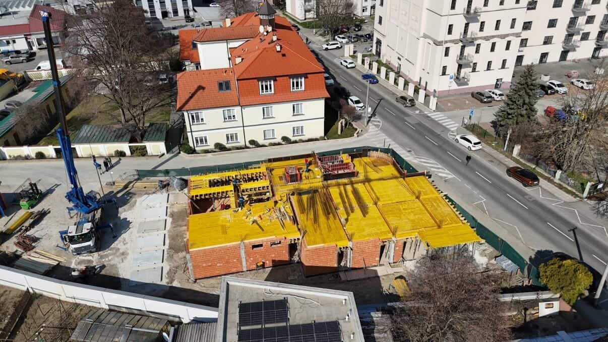 Výstavba Koľajka, záber 1