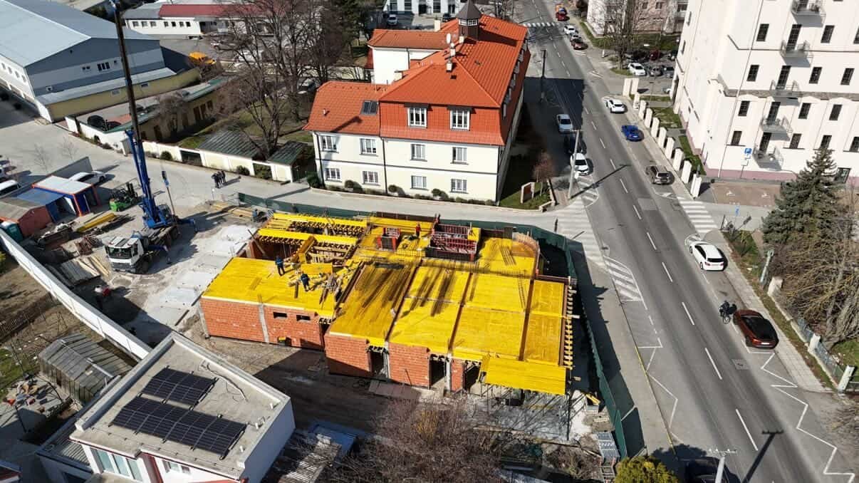 Výstavba Koľajka, záber 2